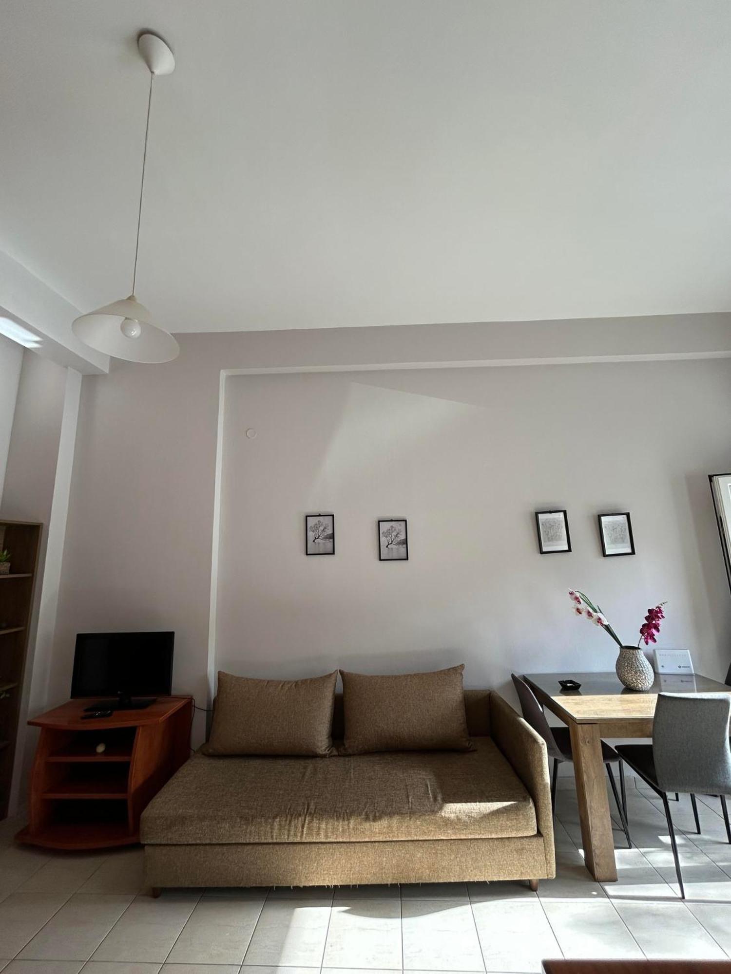 Seaside Studio 2 Каламата Экстерьер фото